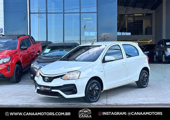 TOYOTA ETIOS 1.3 X 16V FLEX 4P AUTOMÁTICO TOYOTA ETIOS 1.3 X 16V FLEX 4P AUTOMÁTICO